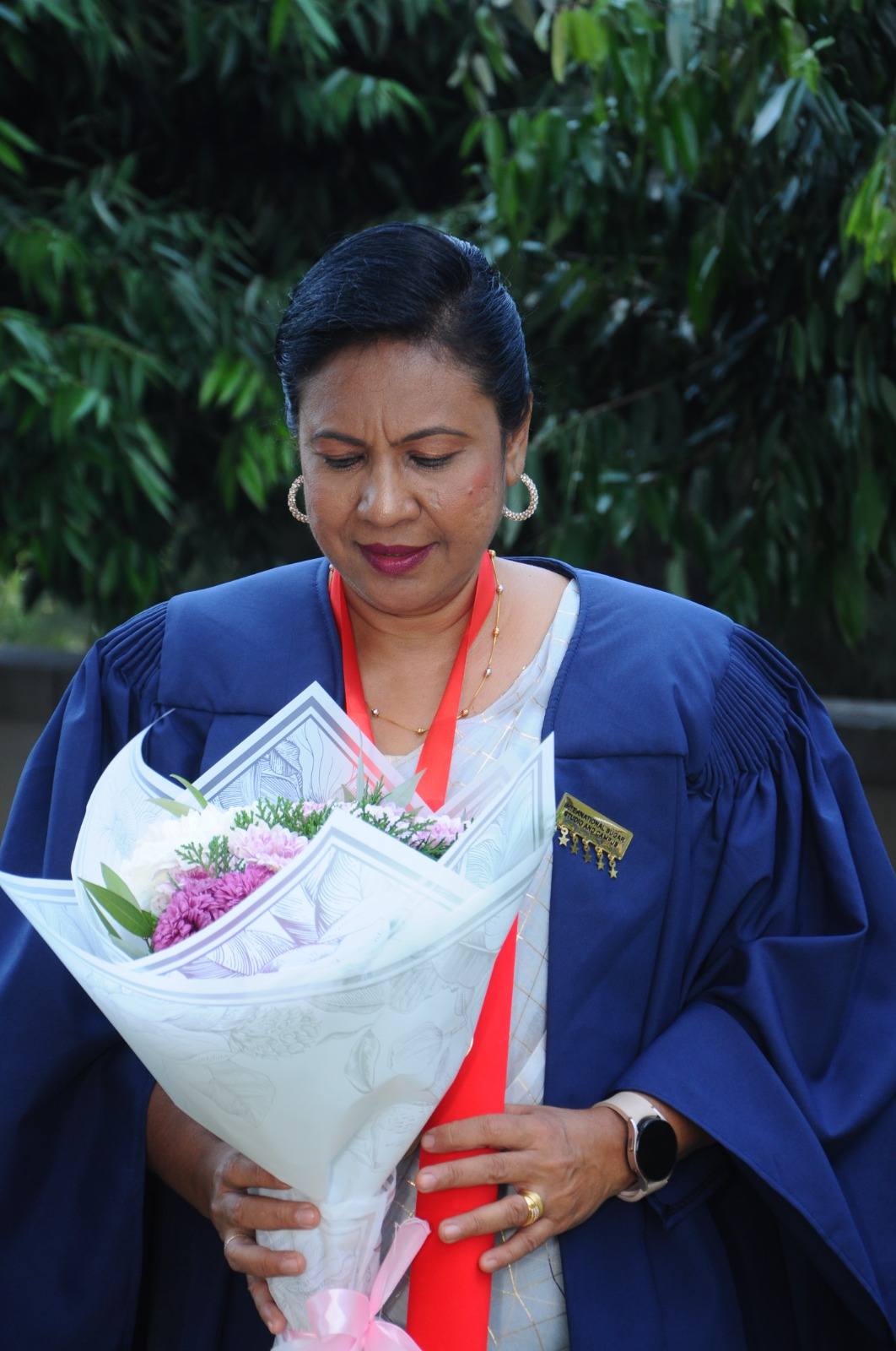 Rovina, founder and head baker of Rovin's Cake, Welisara